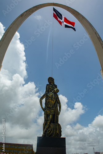 Monumento en Santo Domingo, República Dominicana photo