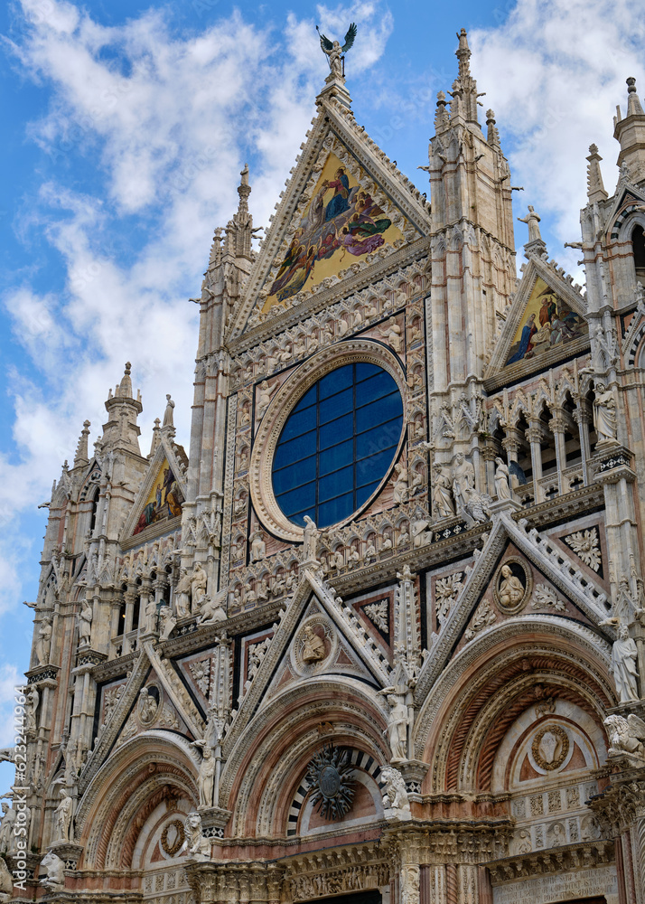 Foto scattata nel centro storico di Siena al famoso Duomo.