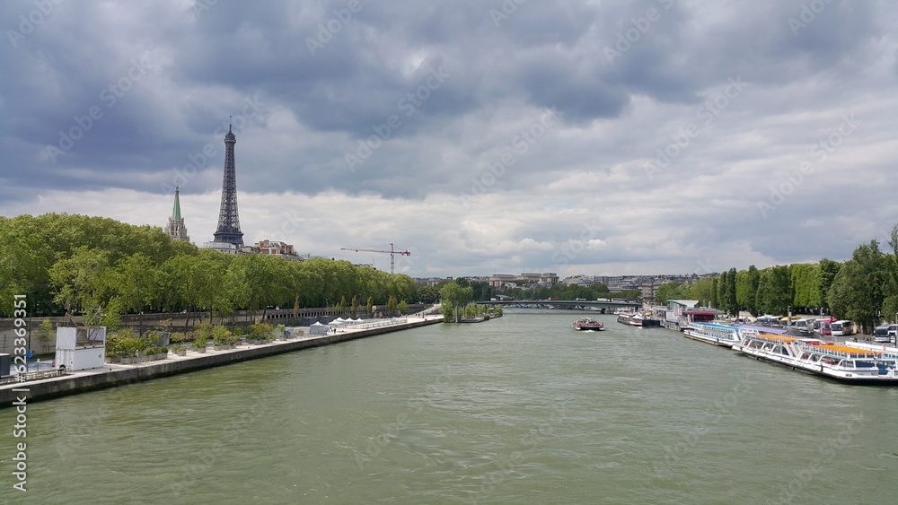 Fototapeta premium 파리 센 강