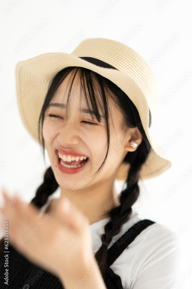 麦わら帽子の女性 麦わら帽子の女性