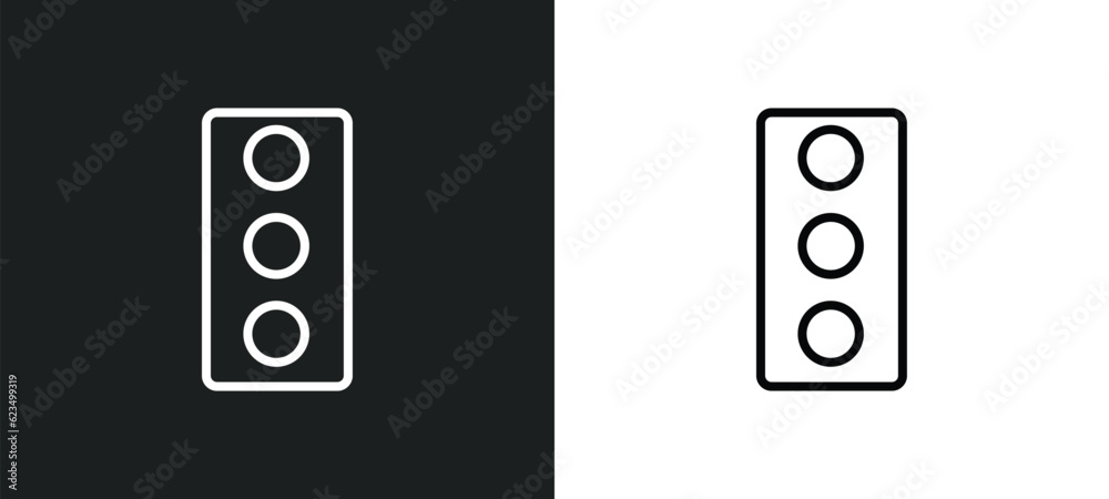 car traffic icon isolated in white and black colors. car traffic outline vector icon from transport collection for web, mobile apps and ui. car traffic icon isolated in white and black colors. car traffic outline vector icon from transport collection for web, mobile apps and ui.