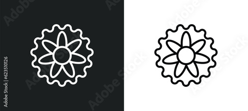 aster icon isolated in white and black colors. aster outline vector icon from nature collection for web, mobile apps and ui.