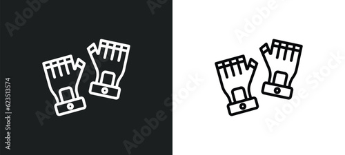 fitness gloves icon isolated in white and black colors. fitness gloves outline vector icon from gym and fitness collection for web, mobile apps and ui.