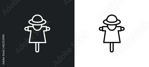 scarecrow icon isolated in white and black colors. scarecrow outline vector icon from agriculture farming collection for web, mobile apps and ui.