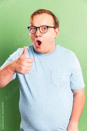man giving thumbs up