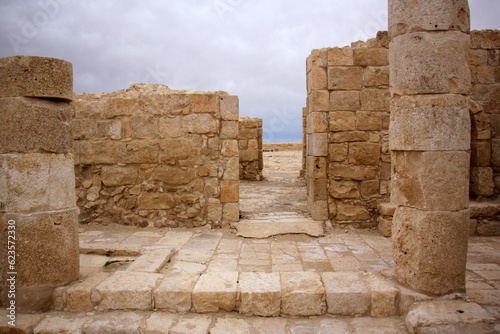 Fototapeta Naklejka Na Ścianę i Meble -  Ruins of an ancient city in the Negev desert