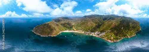 La Bahía de la Playa Yelapa en Cabo corrientes, cercad de Puerto Vallarta, Toma 360° aérea de la hermosa bahía