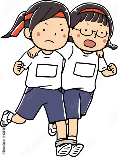二人三脚する女の子