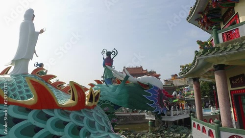 高雄の龍虎塔の外観 | 台湾