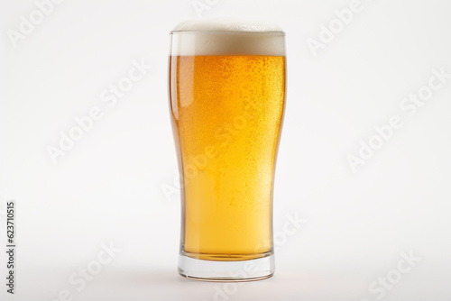 グラスに入った生ビール：AI生成画像