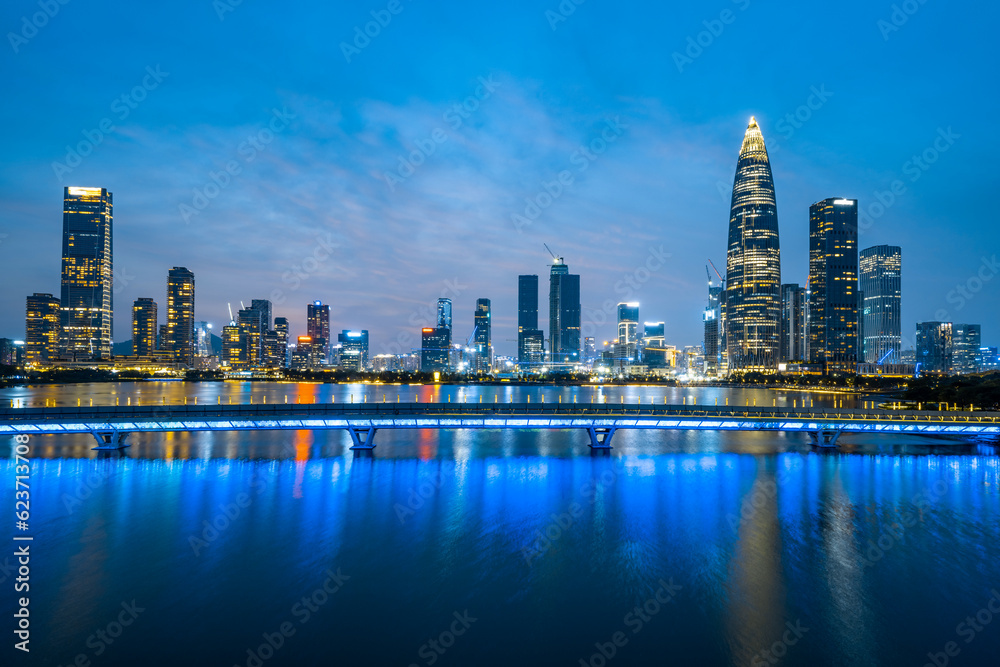 Obraz premium Night view of Houhai CBD in Shenzhen, China