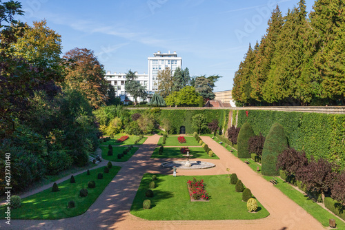 Le Jardin public de Saint-Omer: parc à la française