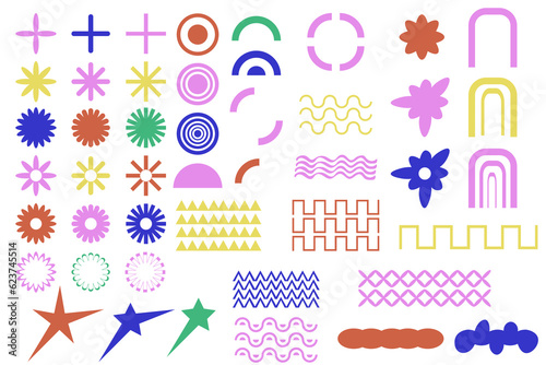 Set of Trendy abstract shapes. Flower, bubble, circle, star, arch. Retro Groovy Style. Modern 90s, 2000s style. Elements for posters design, stickers. Y2k aesthetic. Vector Art. 