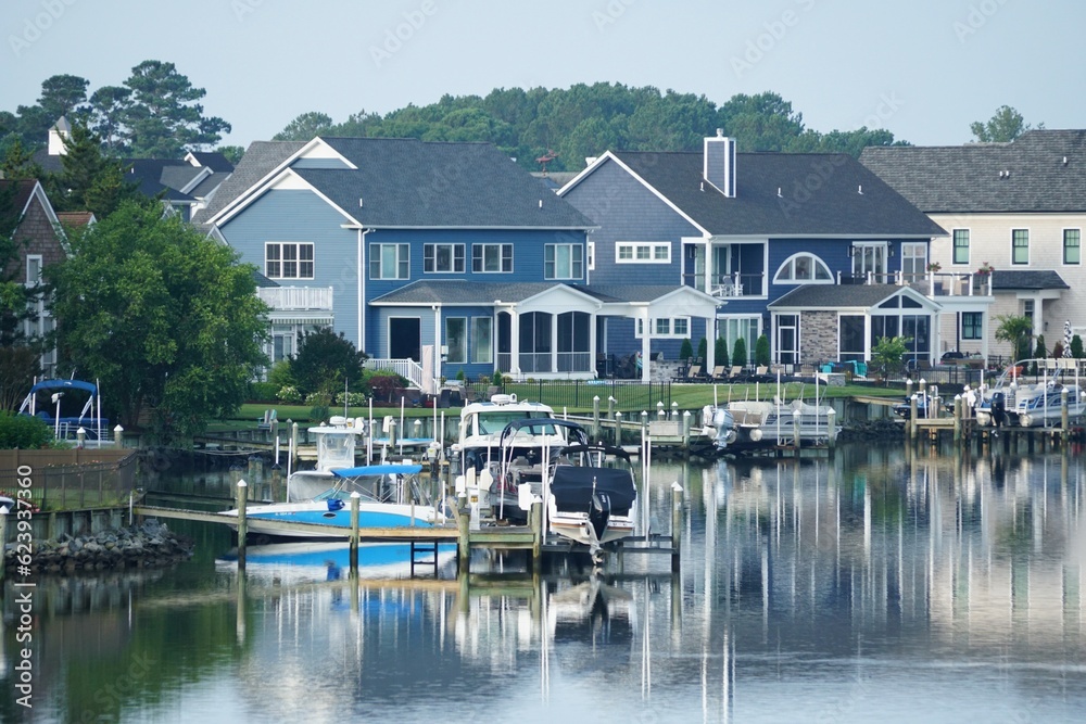 Obraz premium The view of the luxury waterfront homes by the bay near Rehoboth Beach, Delaware, U.S.A