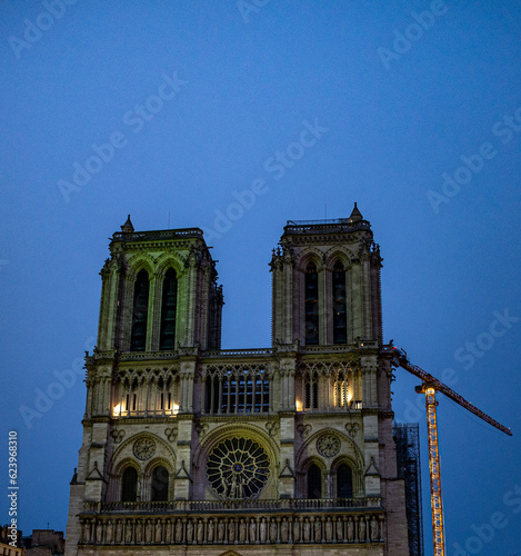Cathédrale Notre-Dame de Paris in the evening