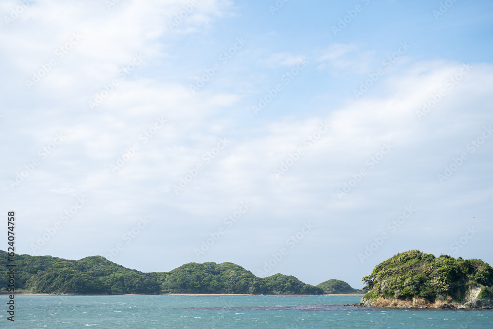 Fototapeta premium 小島と海