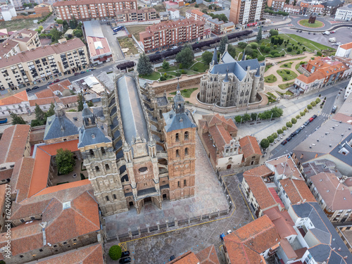Obraz na płótnie Castilian Charm - Unveiling the Cathedral and Episcopal Palace of Astorga during Summer in Spain w salonie