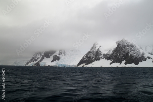 Sailing the Lemaire Chanel Antartic Peninsula photo