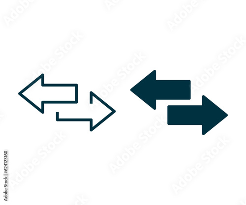 Left right arrows vector icon. Transfer arrows icon. 2 side arrow icon