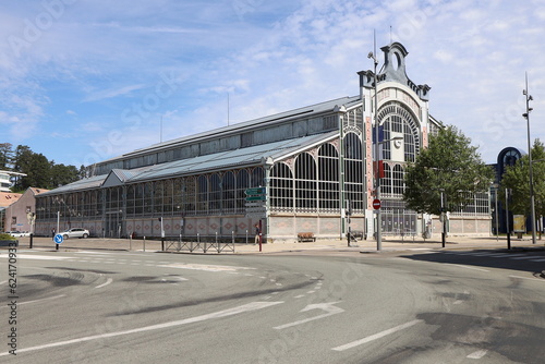 Les halles, appelées marché Frery, vue de l'extérieur, ville de Belfort, territoire de Belfort, France