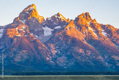 Sunrise in Grand Teton National Park, view from Glacier Overlook