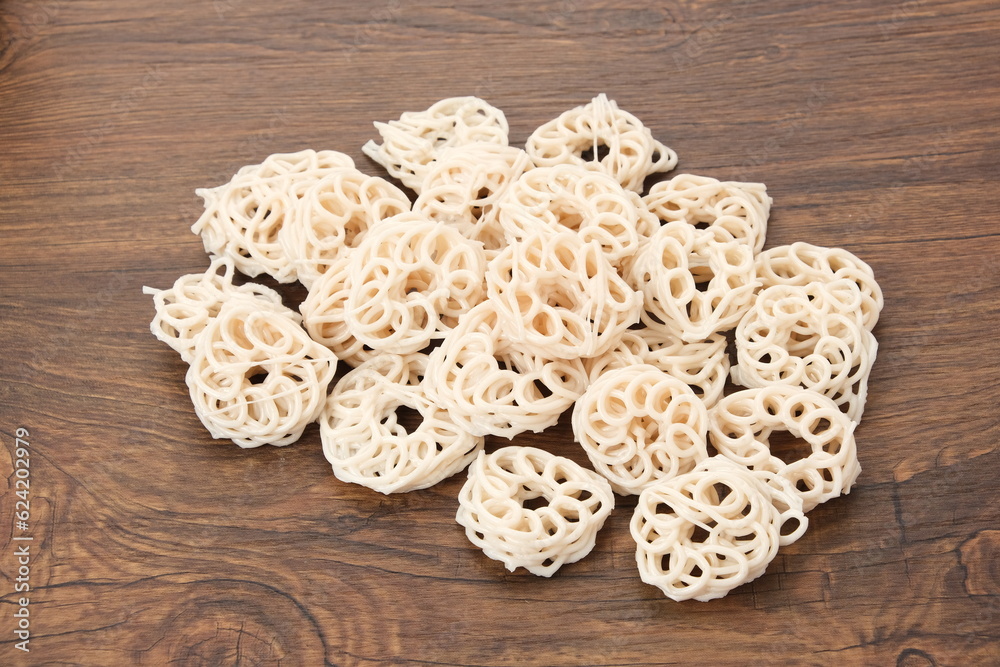 Kerupuk Mawar Seblak, raw ingredient for Seblak Food
Kerupuk Mawar Seblak, raw ingredient for Seblak Food