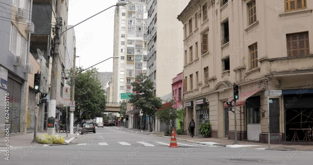 Intersection of Rego Freitas and General Jardim without traffic, Sao Paulo. Static Intersection of Rego Freitas and General Jardim without traffic, Sao Paulo. Static
