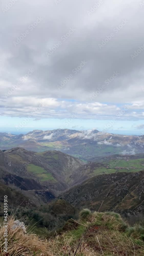 Panoramic view from the viewpoint of La Reina in the Picos de Europa National Park. Vertical video.