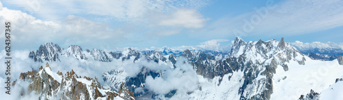 Fototapeta Naklejka Na Ścianę i Meble -  Mont Blanc mountain massif panorama (view from Aiguille du Midi Mount, France )