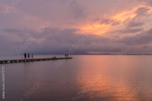 Atardecer en la playa del Trabucador, Delta del Ebro, Cataluña