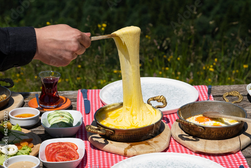 Breakfast and Muhlama Enjoyment Photo, Kümbet Yaylasi Dereli, Giresun Turkey, (Türkiye) photo