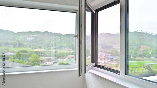 Insulated with triple glazed windows