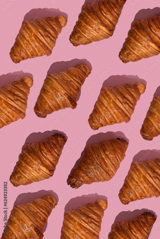 Croissant pattern