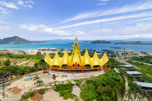 Obraz na płótnie Aerial of Siger Tower near Bakauheni Harbor in Bandar Lampung w salonie