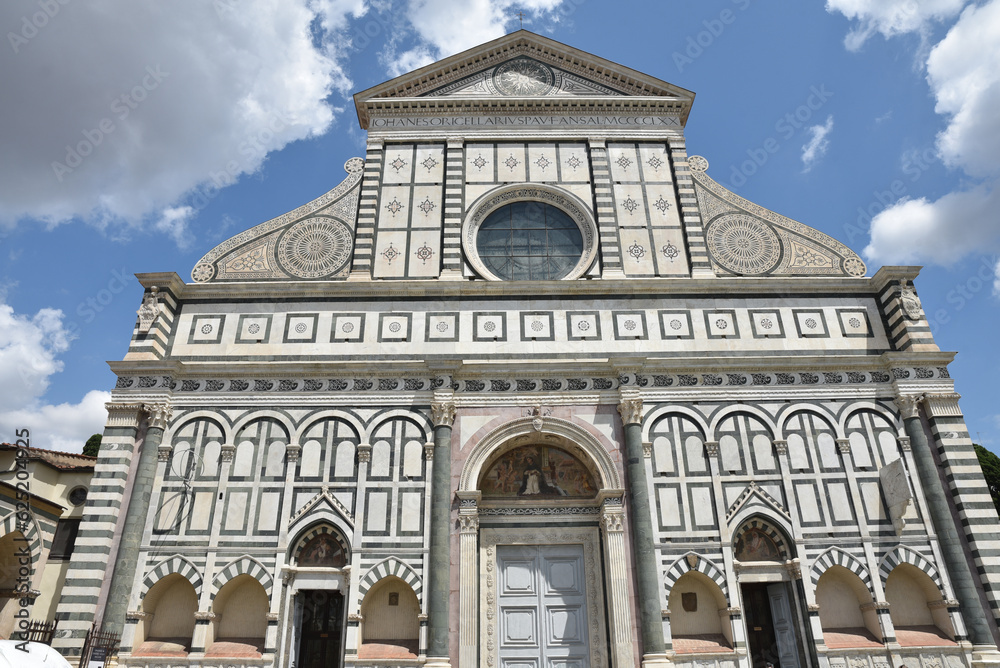 Façade de Santa Maria Novella à Florence. Italie