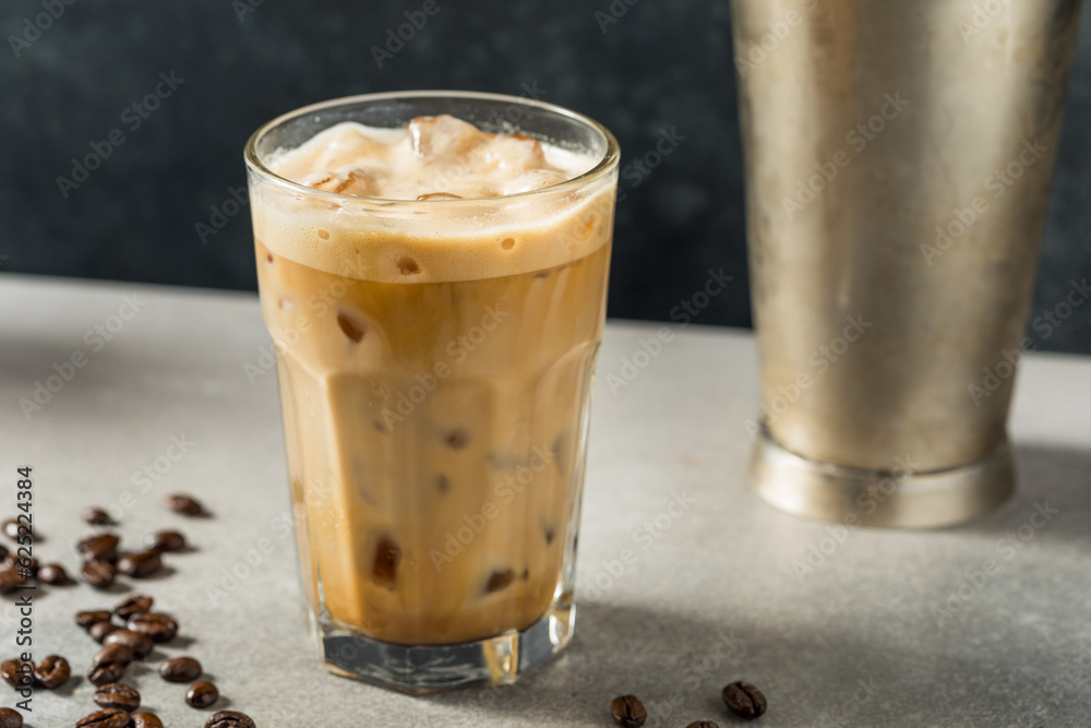 Cold Shake Oatmilk Latte Cold Shake Oatmilk Latte