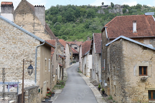 Maisons typique, village de Chariez, département de Haute Saone, France © ERIC