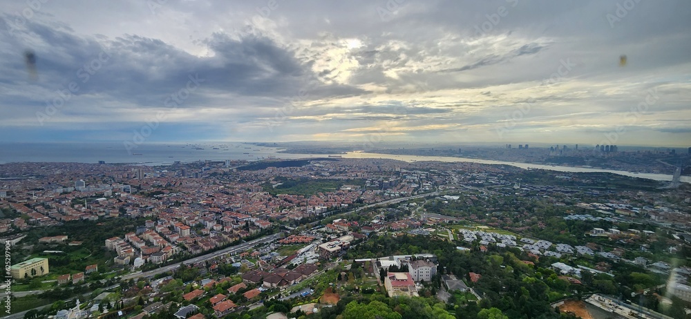 Fototapeta premium A gorgeous view of Bosphorus