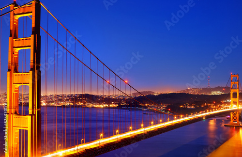 Fototapeta Naklejka Na Ścianę i Meble -  Golden Gate bridge
