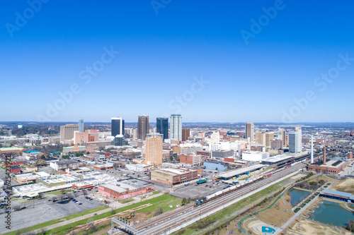 Birmingham, Alabama downtown skyline from Railroad Park © Cavan