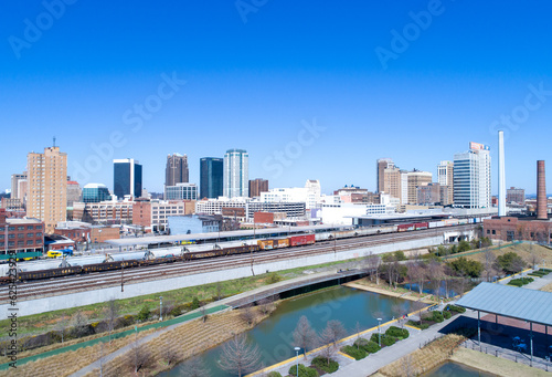 Birmingham, Alabama downtown skyline from Railroad Park © Cavan