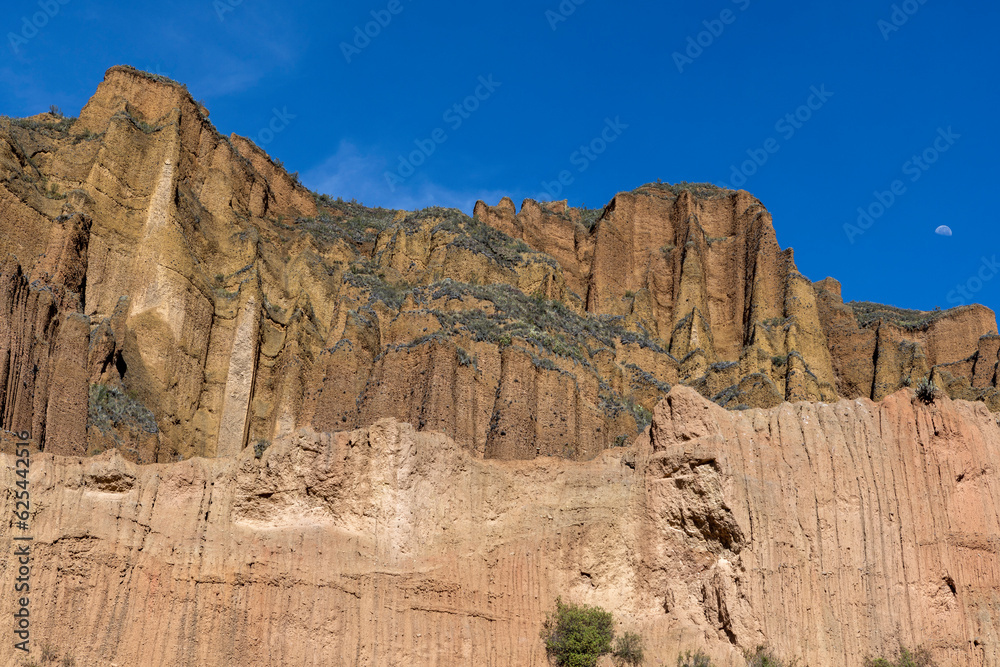 Exploring the beautiful Palca Canyon, a natural sight in the surroundings of La Paz, Bolivia - Traveling South America Exploring the beautiful Palca Canyon, a natural sight in the surroundings of La Paz, Bolivia - Traveling South America