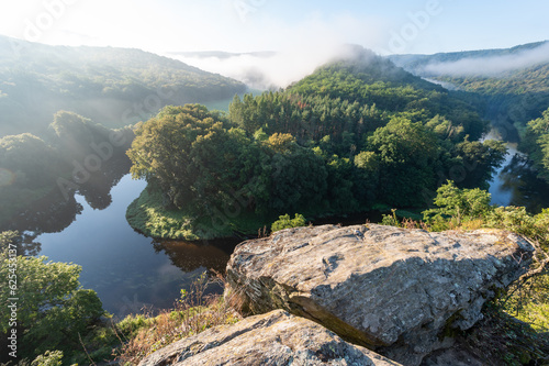 Schilderij op canvas Panorama view of the meander of the Dyje River in National Park Podyjí Thaya Tha