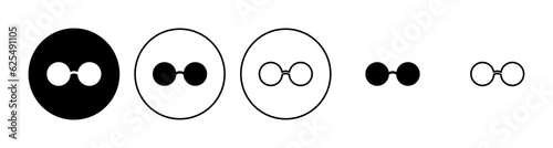 Glasses icon set. Glasses vector icon