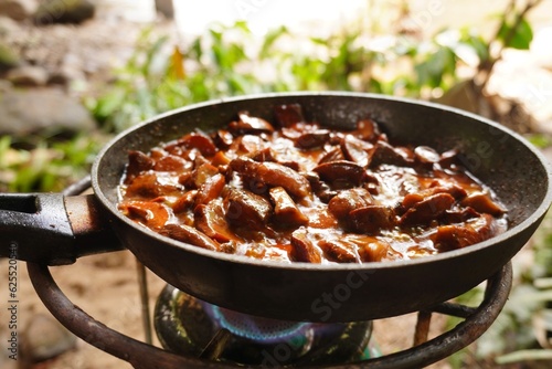 the mushroom red curry cooking at the jungle.