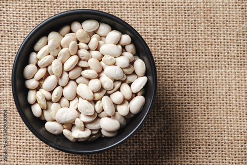 White kidney bean In Black cup.