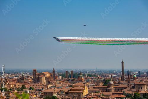 Esibizione delle Frecce Tricolori sopra la città di Bologna, Emilia Romagna photo