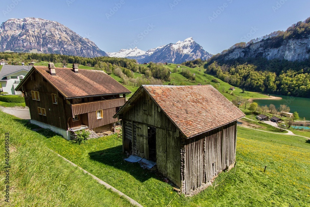 Cabanes suisses 