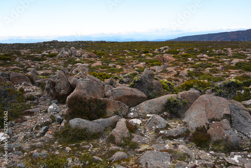 Fotografie beautiful landscape vista of Mount Wellington tourist landmark in Hobart Tasmani