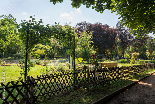Flower Garden, Jardin du Ranelagh, a large landscaped park  located in the 16th Arrondissement, Paris, France